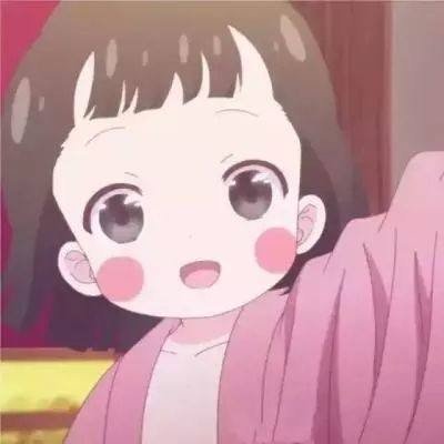 虞书欣ins点赞Angelababy